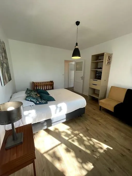 Maison Avec Jardin Dans Domaine Des Crozes 0*, Vienne (Isere)